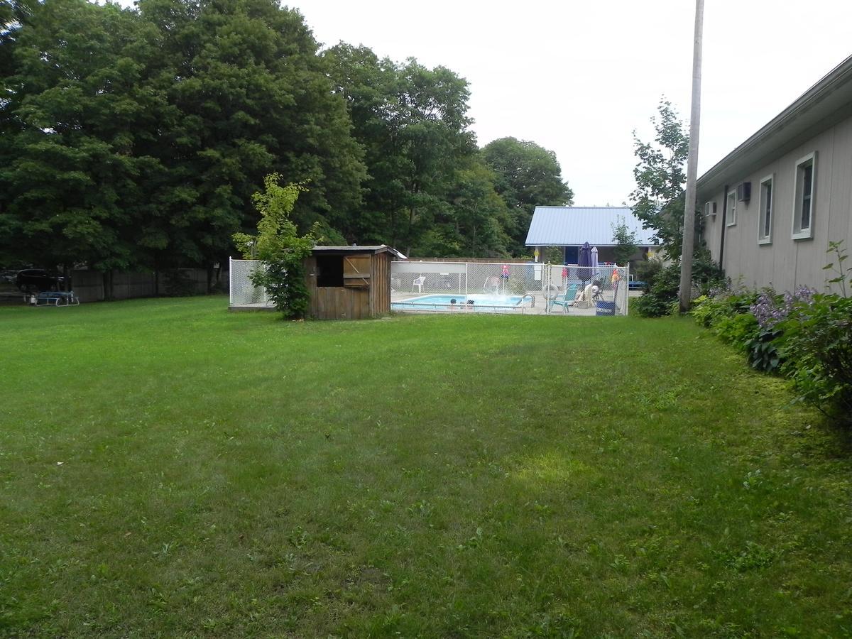 Lakeview Motel & Cottages Sauble Beach Exterior photo